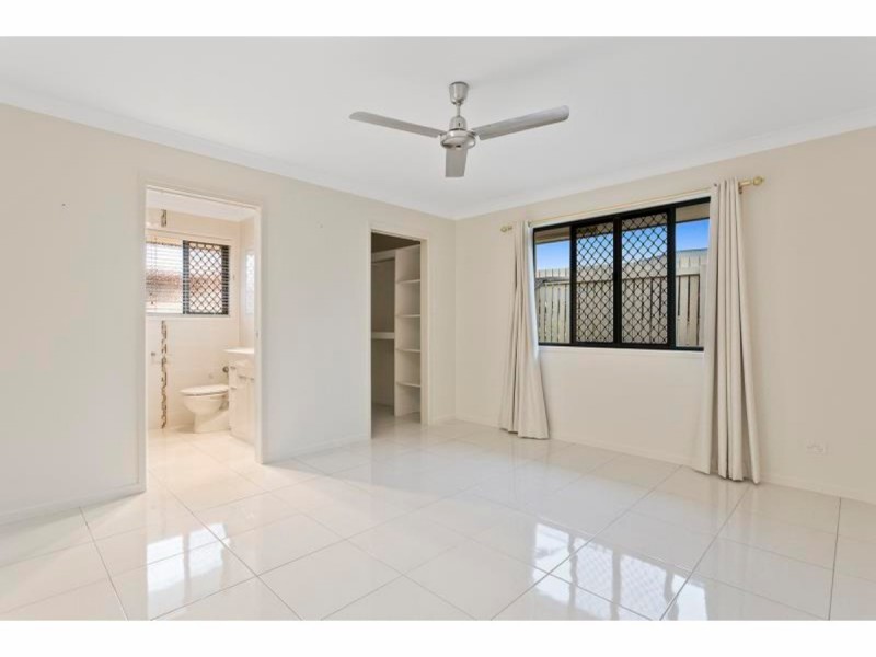 23 Broadhurst Drive, Gracemere QLD 4702